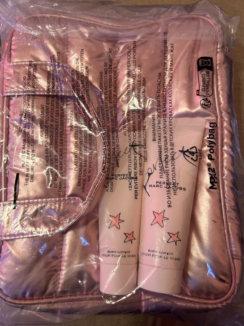 Marc Jacobs Perfect Set - Picture 2 of 5